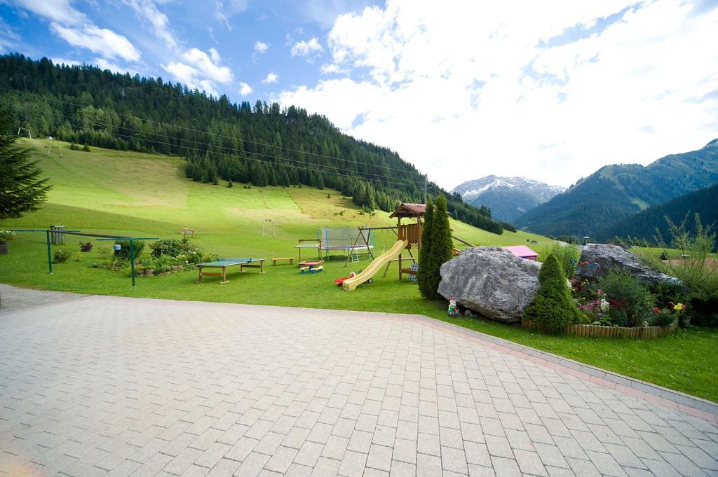 Gaestehaus Alpenblick Berwang Exteriér fotografie